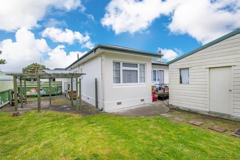 Photo of property in 819 Clive Street, Akina, Hastings, 4122