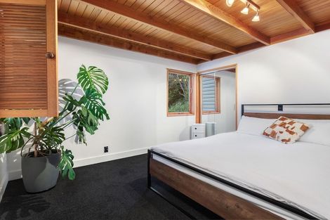 Photo of property in 265 Fernhill Road, Sunshine Bay, Queenstown, 9300