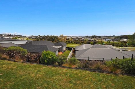 Photo of property in 54 Madison Terrace, Silverdale, 0932