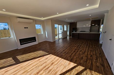 Photo of property in 8 Ritetai Street, Clarks Beach, 2122