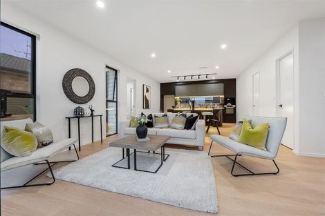 Photo of property in 7/5 Lemon Grove Lane, Greenhithe, Auckland, 0632