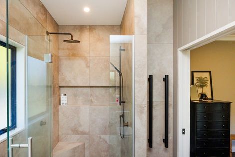 Photo of property in 2 Balmoral Drive, Terrace End, Palmerston North, 4410