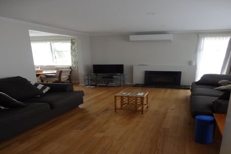 Photo of property in 281 Shakespeare Street, Leamington, Cambridge, 3432