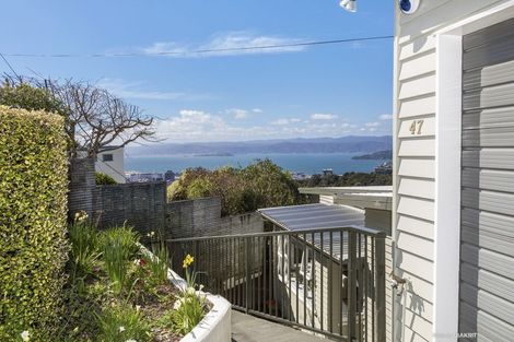 Photo of property in 47 Harbour View Road, Northland, Wellington, 6012