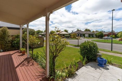 Photo of property in 12 Wagner Crescent, Northwood, Christchurch, 8051