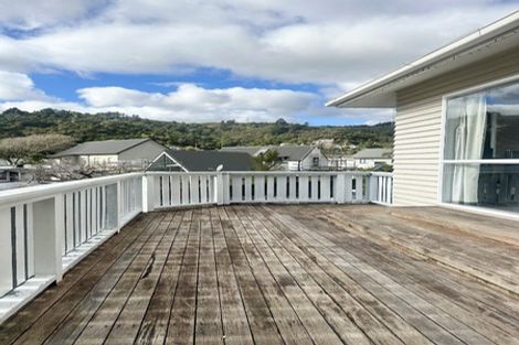 Photo of property in 26 Holborn Drive, Stokes Valley, Lower Hutt, 5019