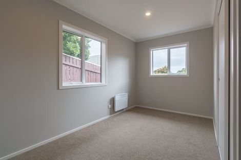 Photo of property in 1a Court Road, Tawa, Wellington, 5028