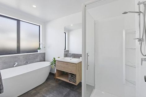 Photo of property in 24 Nathaniel Archer Street, Woodend, 7610