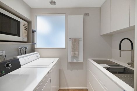 Photo of property in 17 Shaw Road, Waihi Beach, 3611