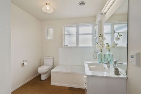 Photo of property in 163 Condell Avenue, Papanui, Christchurch, 8053