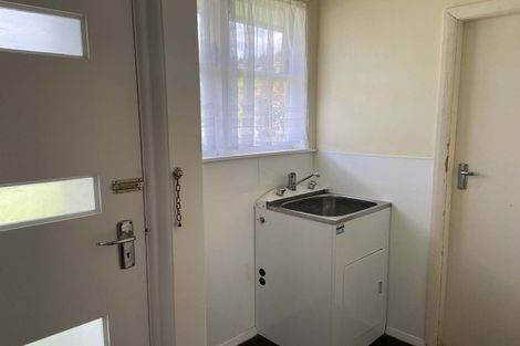 Photo of property in 6 Mangaroa Hill Road, Clouston Park, Upper Hutt, 5018