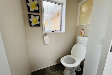 Photo of property in 138 Atawhai Road, Fitzherbert, Palmerston North, 4410