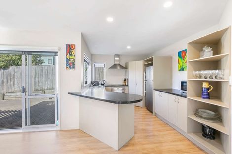 Photo of property in 67a Beach Haven Road, Beach Haven, Auckland, 0626