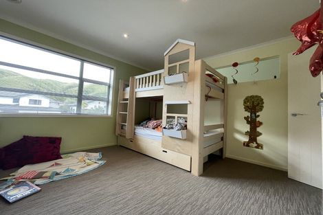 Photo of property in 74 Amesbury Drive, Churton Park, Wellington, 6037