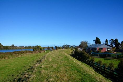 Photo of property in 68 Waverley Street, Karamea, 7893