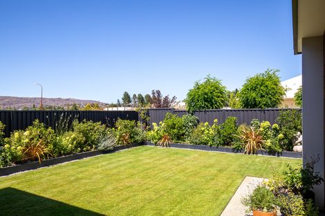 Photo of property in 12 Walker Place, Alexandra, 9320