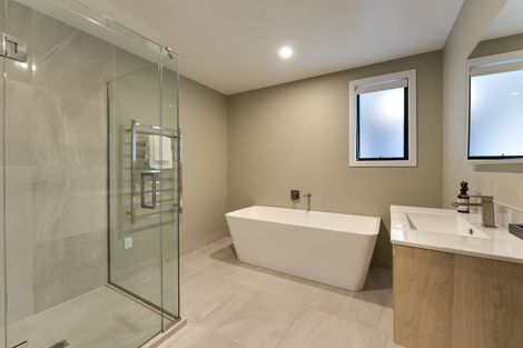 Photo of property in 114 Stalker Road, Lower Shotover, Queenstown, 9304