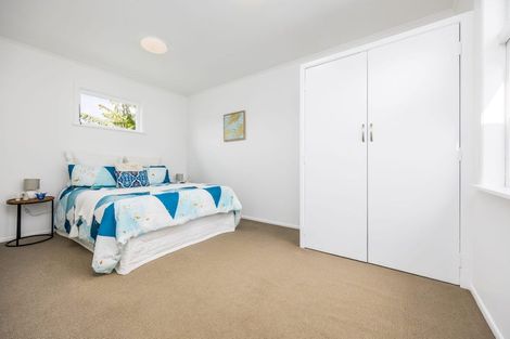Photo of property in 124 Mangere Road, Otahuhu, Auckland, 1062