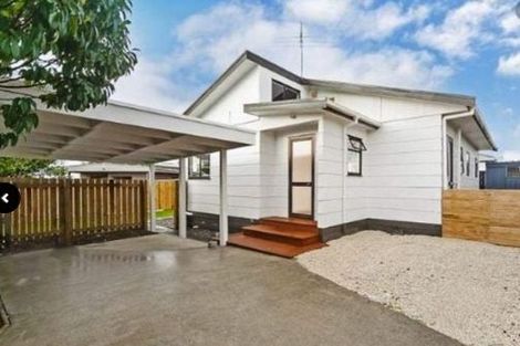 Photo of property in 2/3 Copley Street, New Lynn, Auckland, 0600