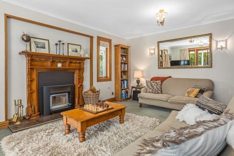 Photo of property in 28 Observatory Close, Whitby, Porirua, 5024