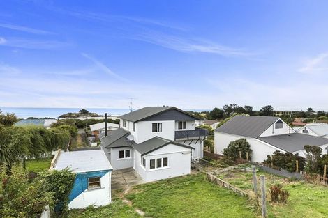 Photo of property in 996 Brighton Road, Brighton, Dunedin, 9035