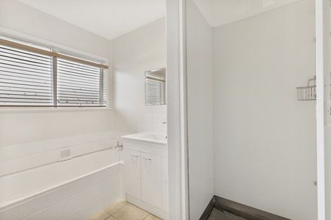 Photo of property in 1/5 Ashdown Place, Pahurehure, Papakura, 2113