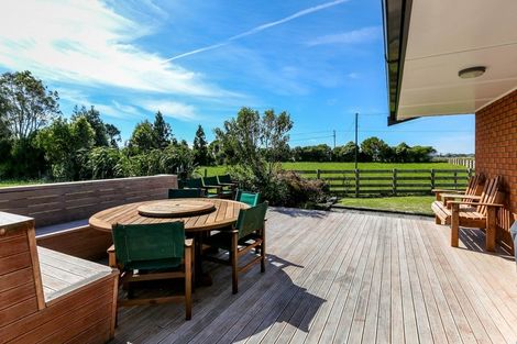 Photo of property in 318 Mountain Road, Lepperton, New Plymouth, 4373