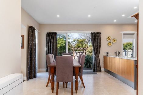 Photo of property in 20 Plynlimon Road, Fendalton, Christchurch, 8052