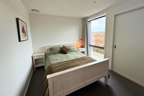 Photo of property in 2 Moonstone Street, Albert Town, Wanaka, 9305