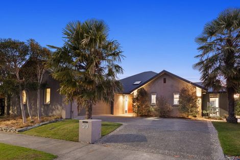 Photo of property in 33 Magnolia Drive, Springlands, Blenheim, 7201