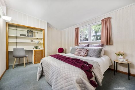 Photo of property in 218 The Esplanade, Island Bay, Wellington, 6023