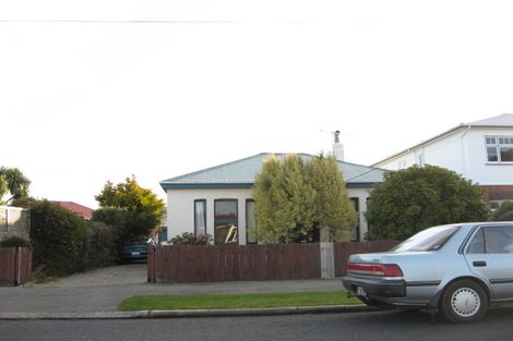 Photo of property in 22 Queens Drive, Saint Kilda, Dunedin, 9012