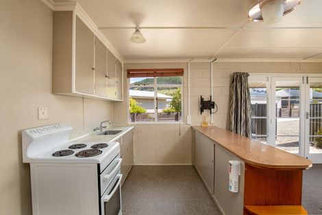 Photo of property in 73 Shields Street, Clyde, 9330