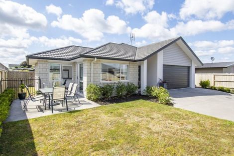 Photo of property in 45a Puhirake Crescent, Pyes Pa, Tauranga, 3112