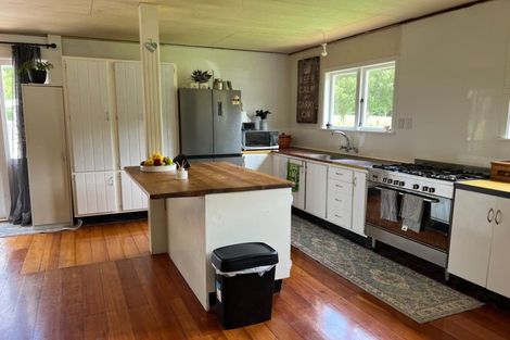 Photo of property in 11 Waihi Falls Road, Waione, Dannevirke, 4971
