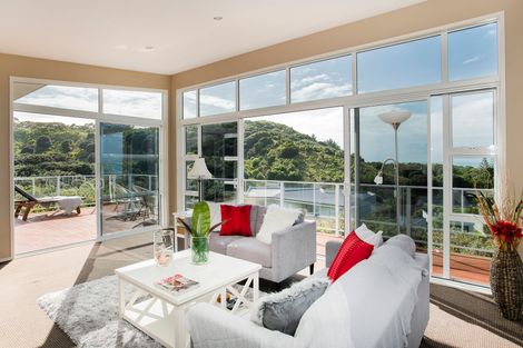 Photo of property in 30 Sirrah Street, Okitu, Gisborne, 4010