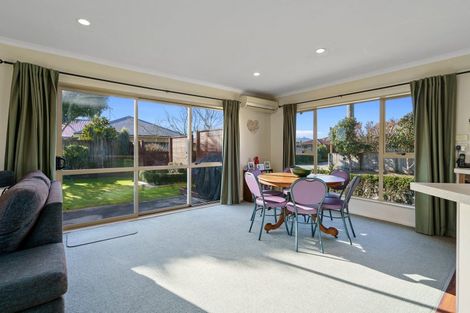 Photo of property in 24a Madison Street, Cambridge, 3434