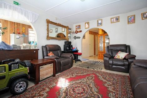Photo of property in 1/6 Wayne Drive, Mangere, Auckland, 2022