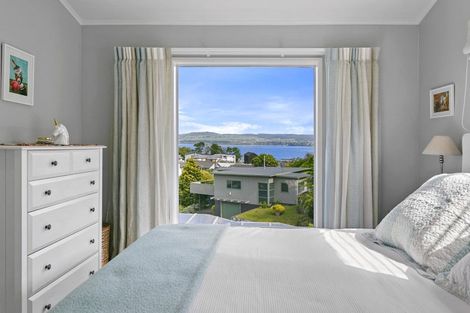 Photo of property in 26 Tremaine Avenue, Two Mile Bay, Taupo, 3330