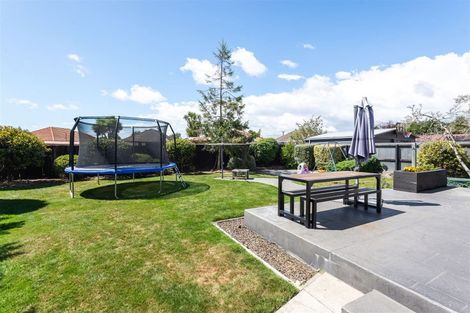 Photo of property in 24 Ealing Street, Redwood, Christchurch, 8051
