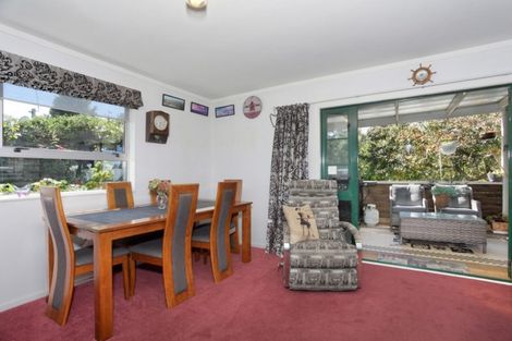 Photo of property in 14 Ngareta Street, Marton, 4710