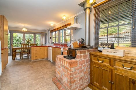 Photo of property in 42 Parsonage Road, Lawrence, 9532