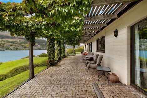 Photo of property in 315 Peninsula Road, Kelvin Heights, Queenstown, 9300