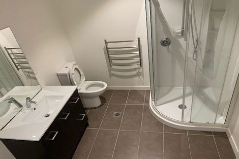 Photo of property in 18 Kellsmere Crescent, Island Bay, Wellington, 6023