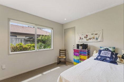 Photo of property in 33 Nautilus Drive, Papamoa Beach, Papamoa, 3118