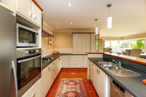 Photo of property in 1 Orlando Close, Frankleigh Park, New Plymouth, 4310