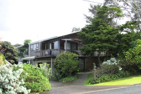 Photo of property in 34 Grand View Road, Leigh, 0985