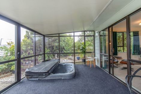 Photo of property in 151 Mark Avenue, Grenada Village, Wellington, 6037