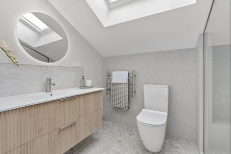 Photo of property in 12 Finla Terrace, Cromwell, 9310