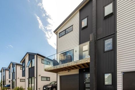 Photo of property in 59b Redwood Drive, Massey, Auckland, 0614